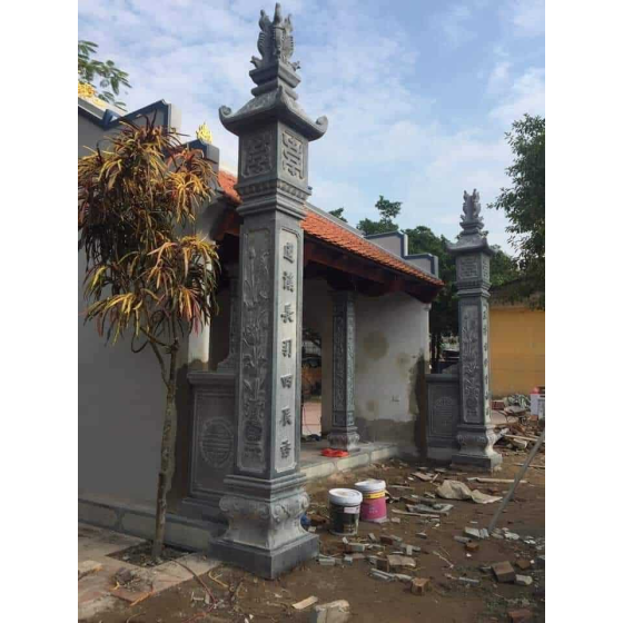 Điêu Khắc Cột Trồng 