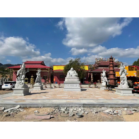 Buddha statue