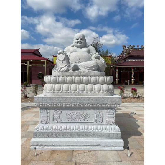 Buddha statue