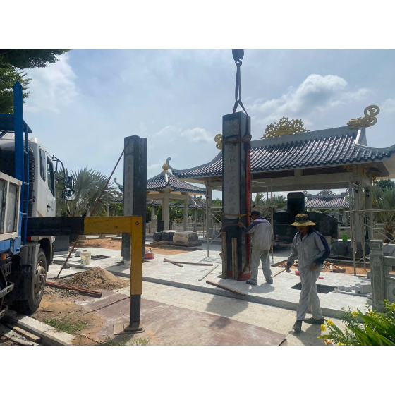 Stone gate, three-entrance gate