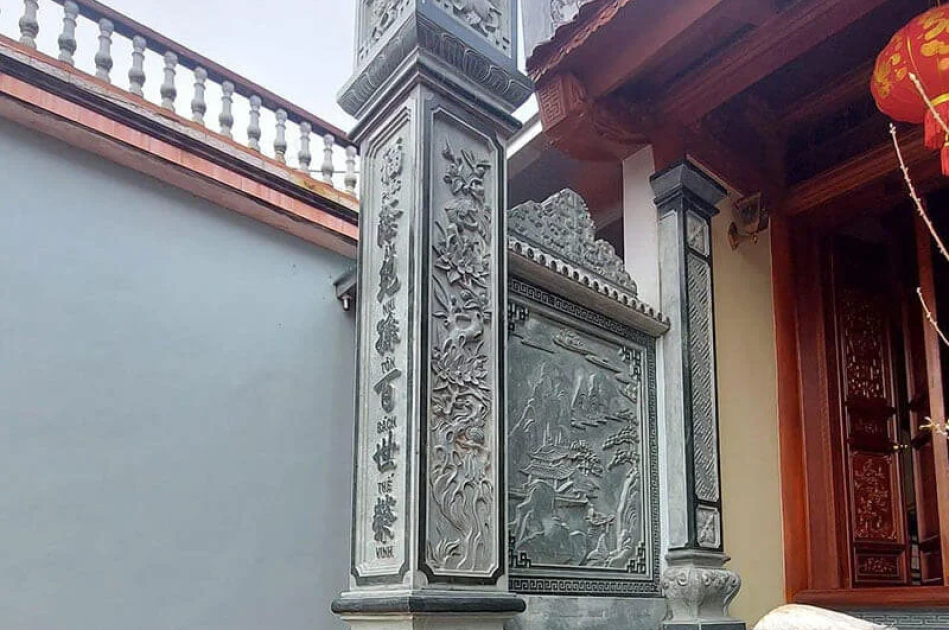 Điêu Khắc Cột Trồng 