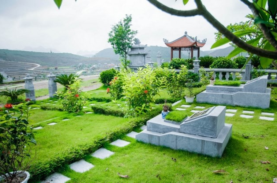 Thiết Kế Bia Mộ Người Hoa 