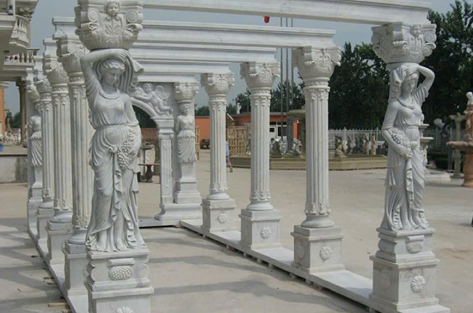 Tường Vây 