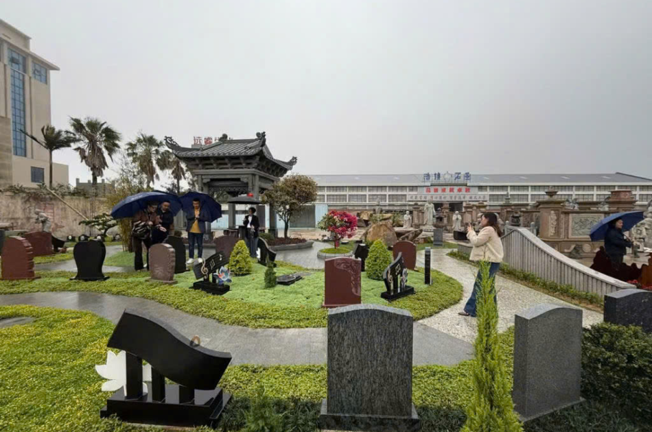 Bia Mộ Đá Công Giáo