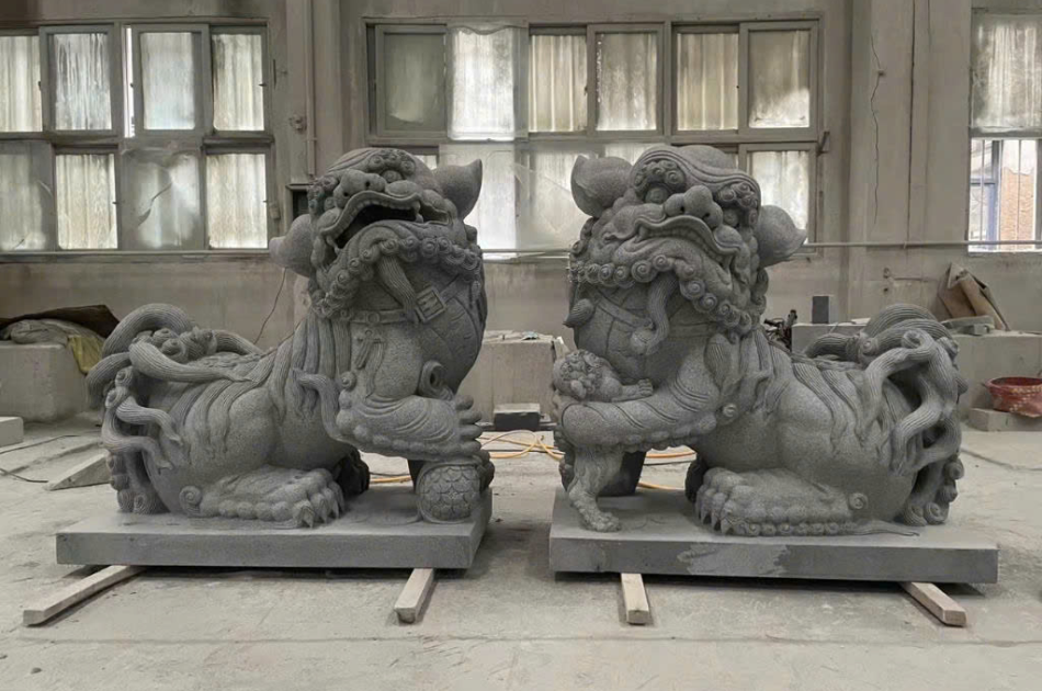 Sư Tử Đá