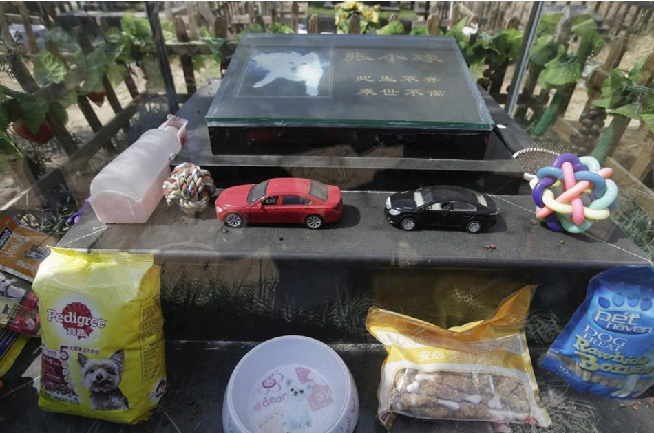 Khắc bia mộ thú cưng