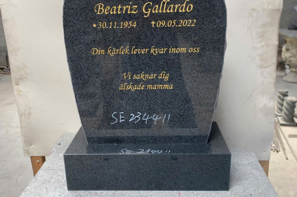 Western Style Tombstone