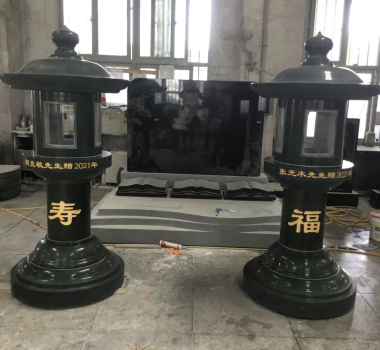 Đèn đá tự nhiên 